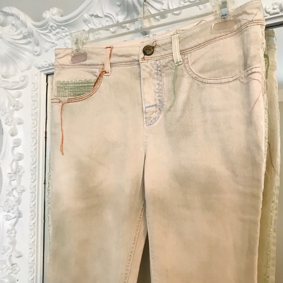 CHANEL Embroidery Logo Jeans - Picture 4 of 13